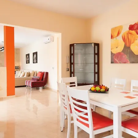 Villa Azules With Pool And Jacuzzi