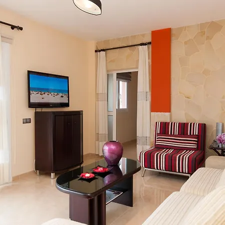 Villa Azules With Pool And Jacuzzi