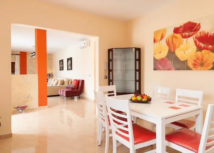 Villa Azules With Pool And Jacuzzi